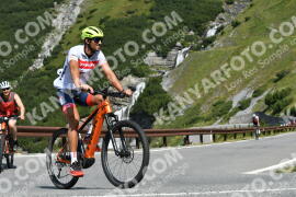 Photo #2381662 | 24-07-2022 10:37 | Passo Dello Stelvio - Waterfall curve BICYCLES