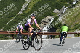 Photo #2380978 | 24-07-2022 10:06 | Passo Dello Stelvio - Waterfall curve BICYCLES