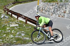 Photo #2401158 | 25-07-2022 13:19 | Passo Dello Stelvio - Waterfall curve BICYCLES