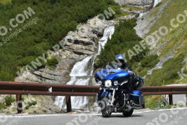 Foto #2630654 | 13-08-2022 11:25 | Passo Dello Stelvio - Waterfall Kehre