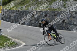 Photo #3253622 | 27-06-2023 10:58 | Passo Dello Stelvio - Waterfall curve BICYCLES