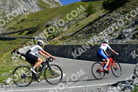 Foto #2555515 | 09-08-2022 10:23 | Passo Dello Stelvio - Waterfall Kehre BICYCLES