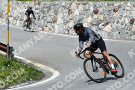 Photo #2192474 | 25-06-2022 14:14 | Passo Dello Stelvio - Waterfall curve BICYCLES