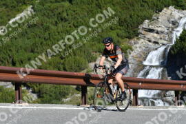 Photo #3982525 | 20-08-2023 09:50 | Passo Dello Stelvio - Waterfall curve BICYCLES