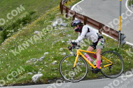 Foto #2250074 | 07-07-2022 14:25 | Passo Dello Stelvio - Waterfall Kehre BICYCLES