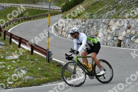 Photo #2412003 | 26-07-2022 14:44 | Passo Dello Stelvio - Waterfall curve BICYCLES