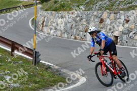 Photo #2365860 | 21-07-2022 14:02 | Passo Dello Stelvio - Waterfall curve BICYCLES
