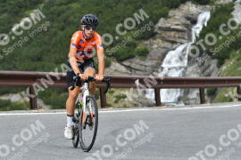 Photo #2364772 | 21-07-2022 11:55 | Passo Dello Stelvio - Waterfall curve BICYCLES