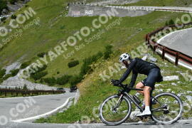 Photo #2547027 | 08-08-2022 14:05 | Passo Dello Stelvio - Waterfall curve BICYCLES