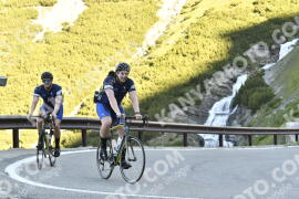 Photo #3224720 | 25-06-2023 08:53 | Passo Dello Stelvio - Waterfall curve BICYCLES