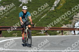 Fotó #4229348 | 10-09-2023 10:05 | Passo Dello Stelvio - Vízesés kanyar Bicajosok