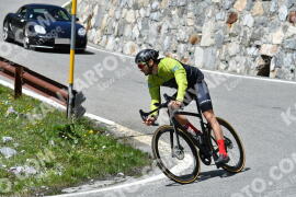 Photo #2192643 | 25-06-2022 14:39 | Passo Dello Stelvio - Waterfall curve BICYCLES