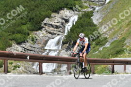 Photo #2417980 | 27-07-2022 12:05 | Passo Dello Stelvio - Waterfall curve BICYCLES