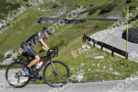 Photo #3684608 | 31-07-2023 10:47 | Passo Dello Stelvio - Waterfall curve BICYCLES