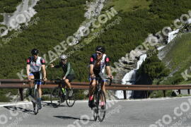 Photo #3224976 | 25-06-2023 09:26 | Passo Dello Stelvio - Waterfall curve BICYCLES
