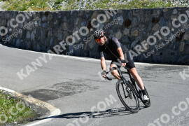 Photo #2253352 | 08-07-2022 10:40 | Passo Dello Stelvio - Waterfall curve BICYCLES
