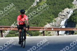 Photo #2397556 | 25-07-2022 09:32 | Passo Dello Stelvio - Waterfall curve BICYCLES