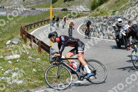 Photo #2361030 | 20-07-2022 12:34 | Passo Dello Stelvio - Waterfall curve BICYCLES