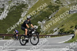 Photo #2767532 | 28-08-2022 10:37 | Passo Dello Stelvio - Waterfall curve BICYCLES