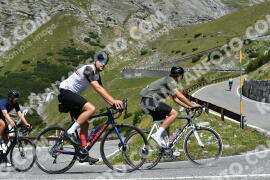 Photo #2399582 | 25-07-2022 11:47 | Passo Dello Stelvio - Waterfall curve BICYCLES