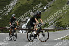 Photo #3253603 | 27-06-2023 10:57 | Passo Dello Stelvio - Waterfall curve BICYCLES