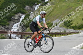 Photo #2449284 | 30-07-2022 09:38 | Passo Dello Stelvio - Waterfall curve BICYCLES