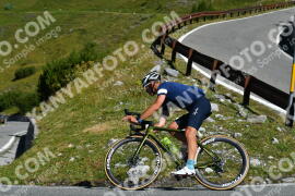 Photo #3985786 | 20-08-2023 10:58 | Passo Dello Stelvio - Waterfall curve BICYCLES