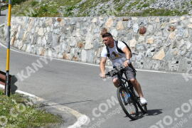 Photo #2321535 | 16-07-2022 15:21 | Passo Dello Stelvio - Waterfall curve BICYCLES