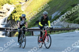 Photo #2183273 | 25-06-2022 09:02 | Passo Dello Stelvio - Waterfall curve BICYCLES