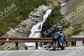 Foto #2076357 | 01-06-2022 09:59 | Passo Dello Stelvio - Waterfall Kehre