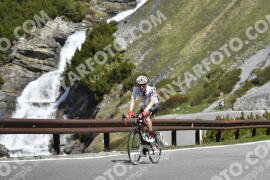Photo #3059775 | 08-06-2023 10:38 | Passo Dello Stelvio - Waterfall curve BICYCLES
