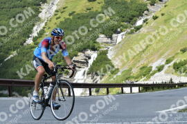 Photo #2379230 | 24-07-2022 13:22 | Passo Dello Stelvio - Waterfall curve BICYCLES