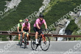 Photo #2360375 | 20-07-2022 10:48 | Passo Dello Stelvio - Waterfall curve BICYCLES