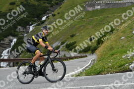 Photo #2437200 | 30-07-2022 10:16 | Passo Dello Stelvio - Waterfall curve BICYCLES