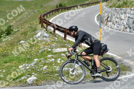 Photo #2355860 | 19-07-2022 13:10 | Passo Dello Stelvio - Waterfall curve BICYCLES