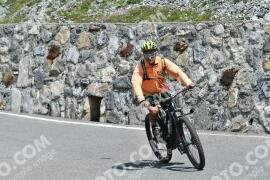 Photo #2400373 | 25-07-2022 12:35 | Passo Dello Stelvio - Waterfall curve BICYCLES