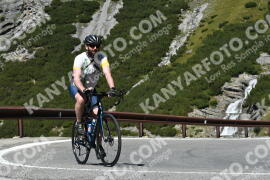 Photo #2711598 | 22-08-2022 11:53 | Passo Dello Stelvio - Waterfall curve BICYCLES