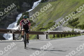Foto #3080205 | 10-06-2023 17:07 | Passo Dello Stelvio - Waterfall Kehre BICYCLES