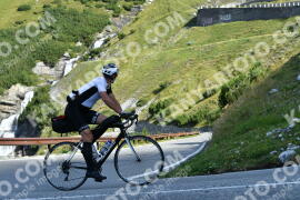 Photo #2526413 | 07-08-2022 09:40 | Passo Dello Stelvio - Waterfall curve BICYCLES