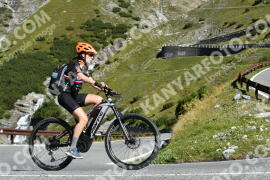 Photo #2666912 | 16-08-2022 10:15 | Passo Dello Stelvio - Waterfall curve BICYCLES