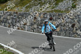 Fotó #4153643 | 03-09-2023 11:56 | Passo Dello Stelvio - Vízesés kanyar Bicajosok