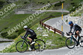Photo #2180072 | 24-06-2022 14:40 | Passo Dello Stelvio - Waterfall curve BICYCLES