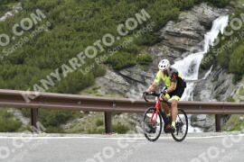 Photo #3270030 | 28-06-2023 11:35 | Passo Dello Stelvio - Waterfall curve BICYCLES