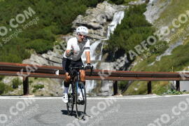 Photo #2668907 | 16-08-2022 11:11 | Passo Dello Stelvio - Waterfall curve BICYCLES