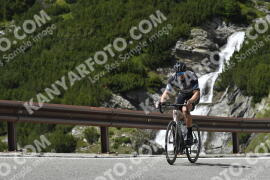 Photo #3691284 | 31-07-2023 14:10 | Passo Dello Stelvio - Waterfall curve BICYCLES