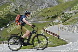 Photo #2410658 | 26-07-2022 12:01 | Passo Dello Stelvio - Waterfall curve BICYCLES