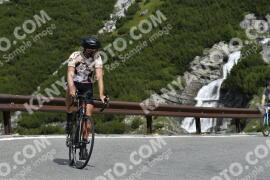 Photo #3618591 | 29-07-2023 10:32 | Passo Dello Stelvio - Waterfall curve BICYCLES