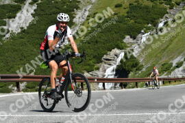 Photo #2295245 | 13-07-2022 10:26 | Passo Dello Stelvio - Waterfall curve BICYCLES