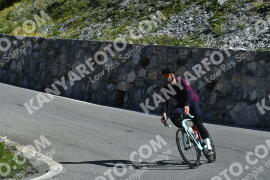 Fotó #3360472 | 05-07-2023 10:15 | Passo Dello Stelvio - Vízesés kanyar Bicajosok