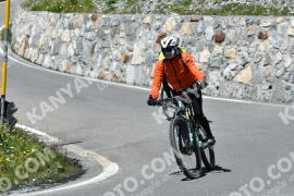 Photo #2289375 | 12-07-2022 14:28 | Passo Dello Stelvio - Waterfall curve BICYCLES